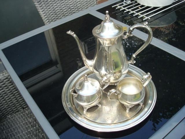 vintage koffieservies voor in zilverkast, volledig intact., Ophalen of Verzenden