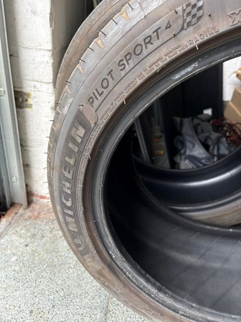 Banden Michelin Pilotsport, Ophalen, Zo goed als nieuw