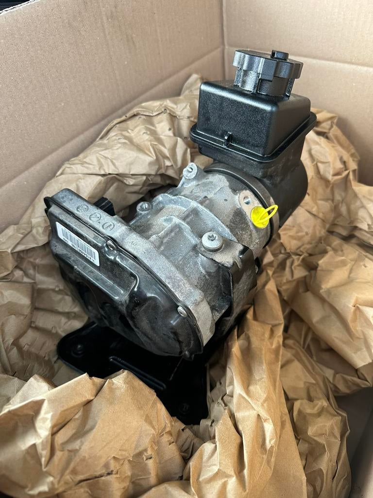 Mercedes ML300 Elektrische servo pomp, Enlèvement, Utilisé, Mercedes-Benz