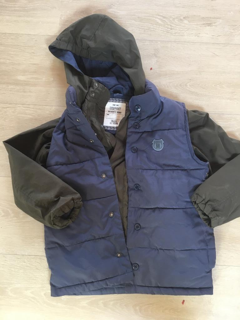Regenjasje Esprit met afneembare  Bodywarmer  116 122, Enfants & Bébés, Vêtements enfant | Taille 116, Comme neuf, Garçon, Pull ou Veste