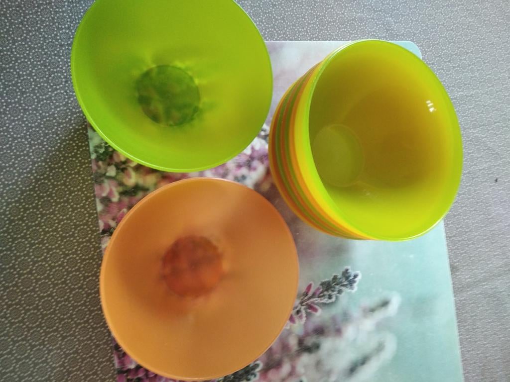 10 plastic kommetjes, Enlèvement ou Envoi, Comme neuf