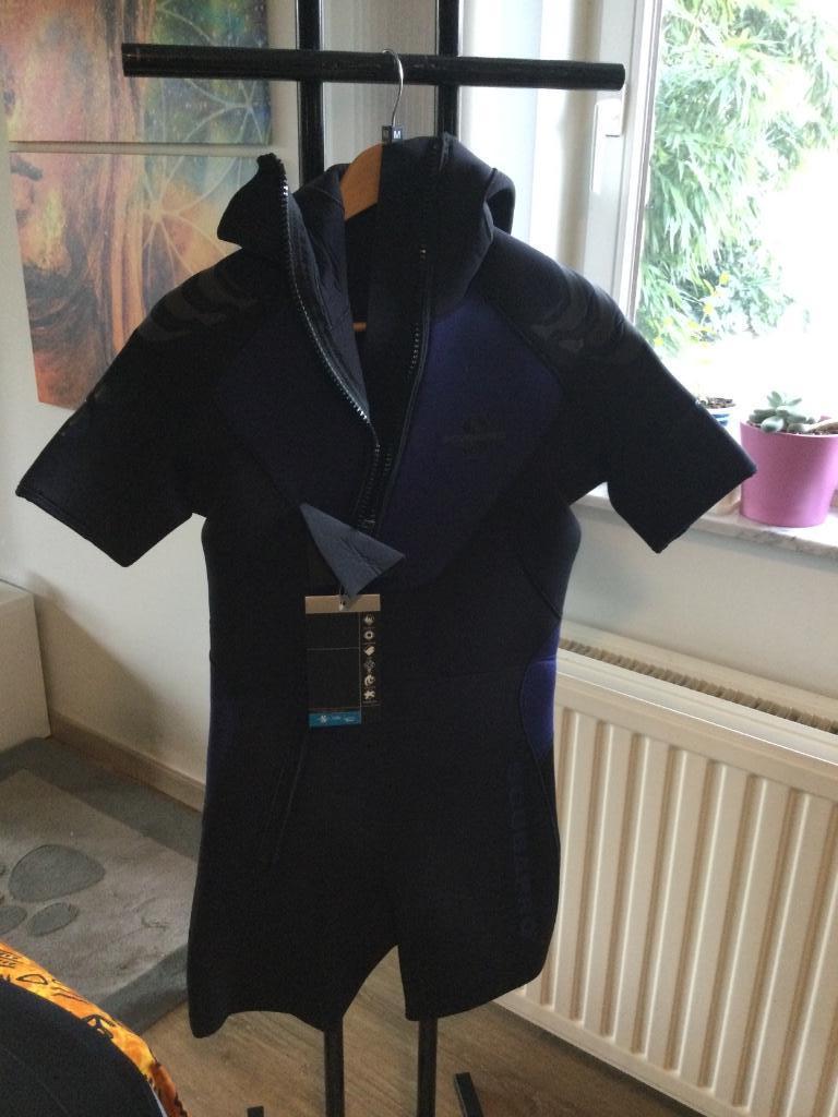 Scubapro 5mm Overvest Everflex Man size M aan 100€, Ophalen of Verzenden, Nieuw, Duikpak