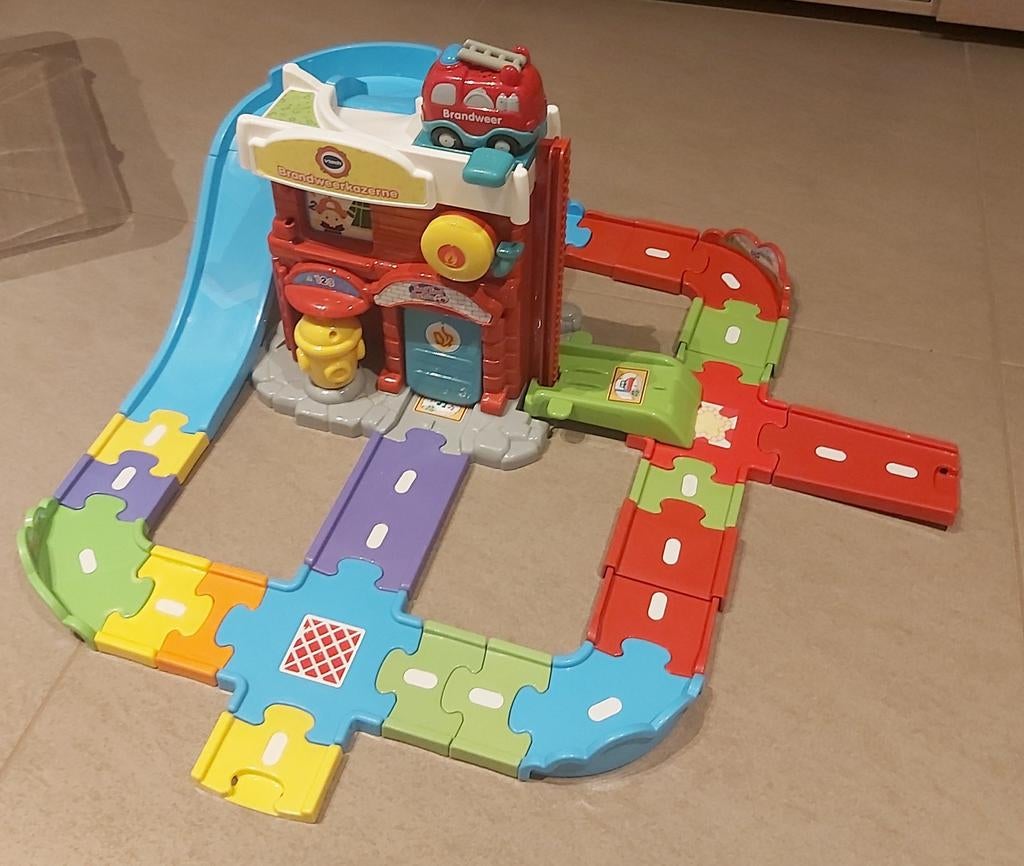 Vtech toet toet auto's, Kinderen en Baby's, Ophalen, Zo goed als nieuw