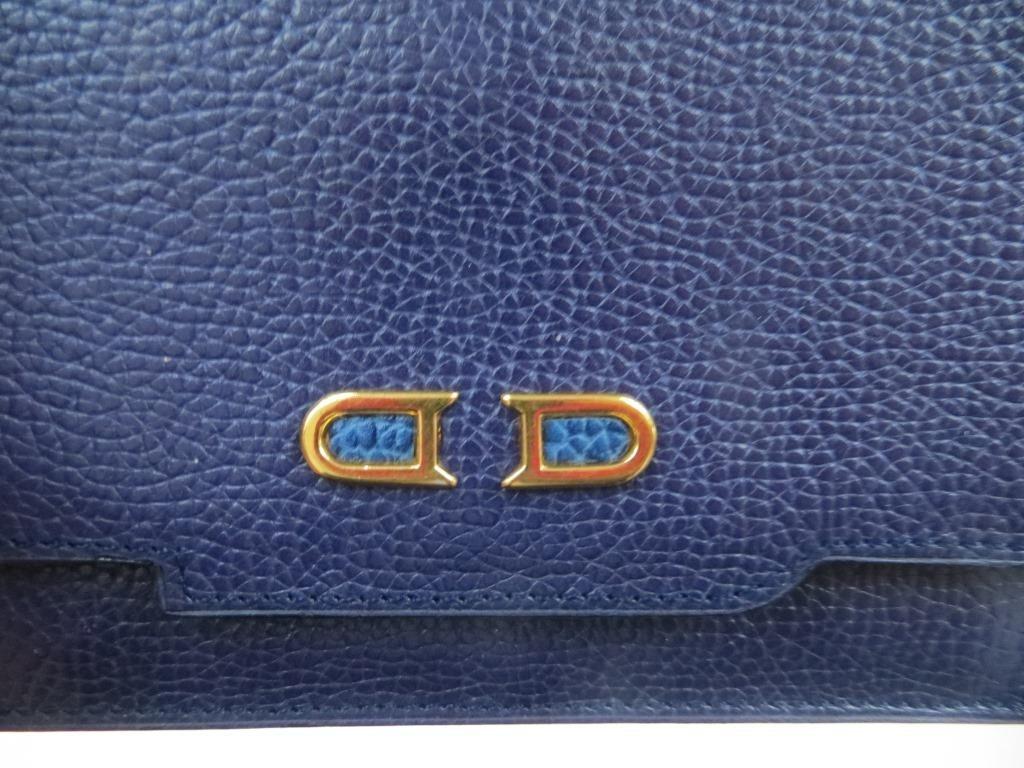 Portefeuille bleu violet Delvaux, Autres marques, Enlèvement ou Envoi, Utilisé, Bleu
