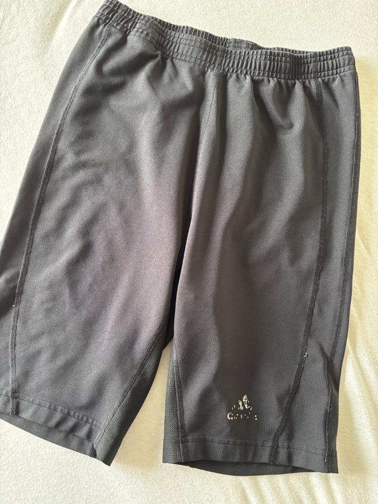 short de sport Adidas taille L, Enlèvement ou Envoi, Adidas, Porté, Noir