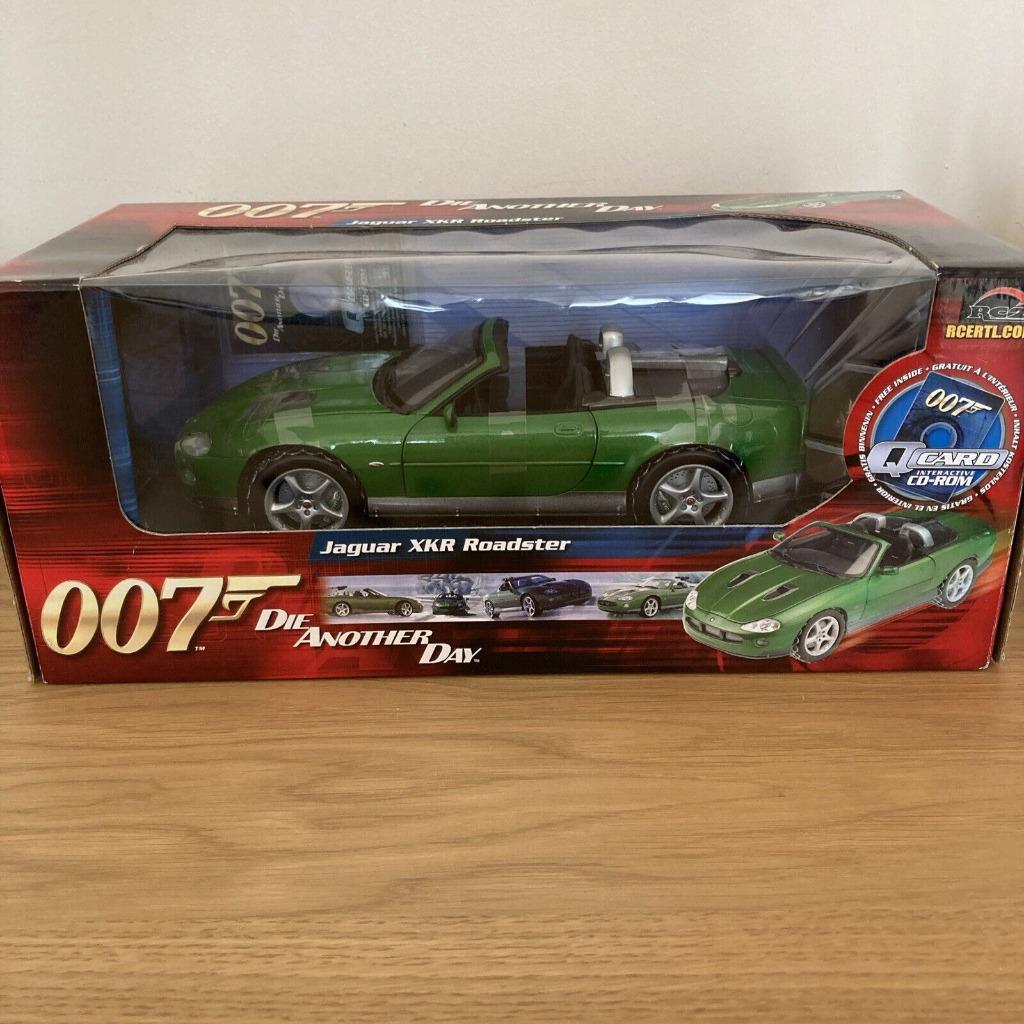 RC2 33850 jaguar xkr roadster james bond 007 échelle 1/18, Enlèvement ou Envoi, Neuf, Voiture, Autres marques