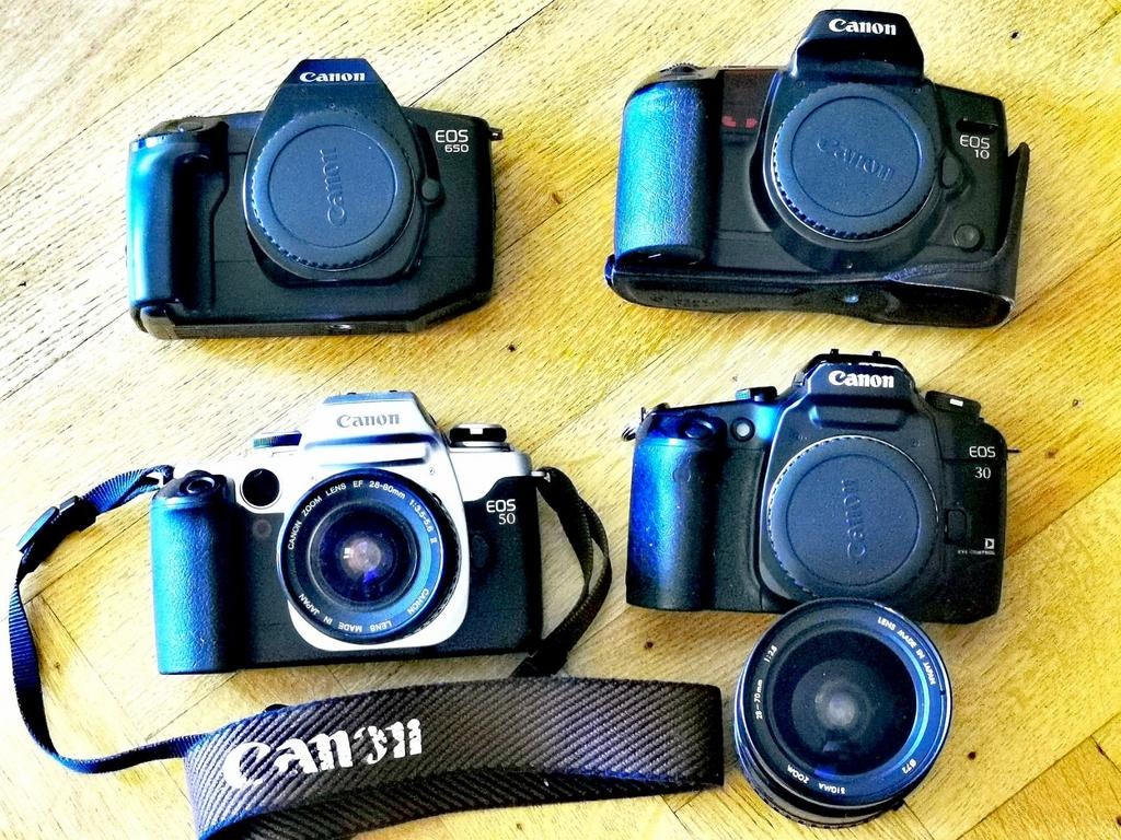 Canon EOS film camera autofocus Sigma 28-70mm, Enlèvement ou Envoi, Utilisé, Reflex miroir, Canon