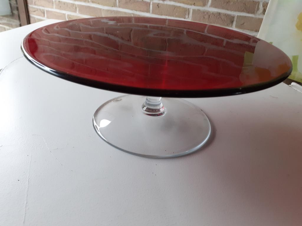 NEUF !!! PLATEAU À TARTE OU GÂTEAU EN VERRE, Neuf, Verre, Enlèvement, Autres types