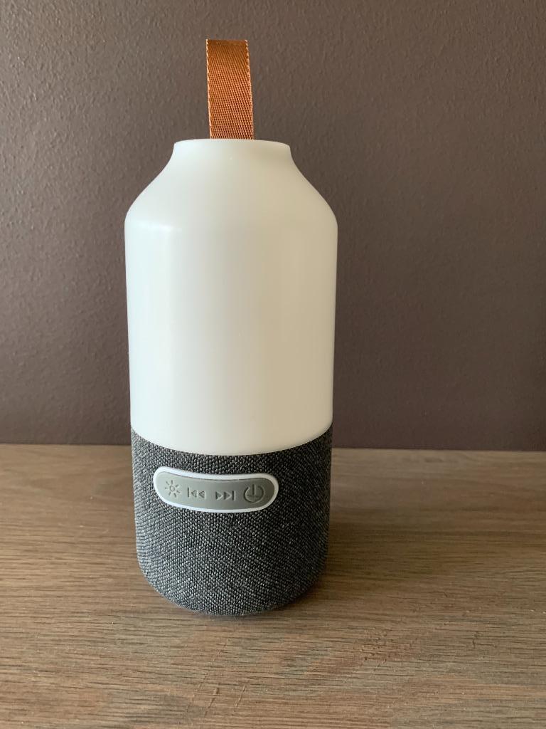 Draagbare bluetooth luidspreker met LED verlichting, Ophalen of Verzenden, Nieuw, Center speaker