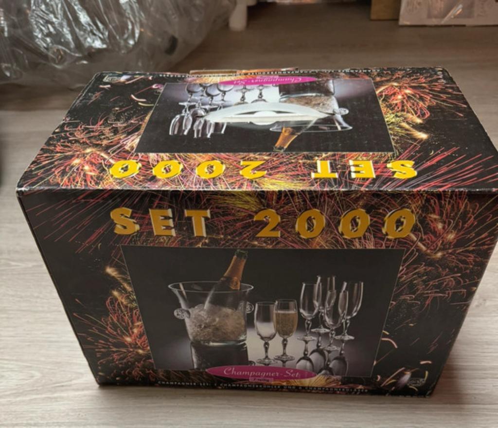 Champagne set, Huis en Inrichting, Ophalen, Nieuw