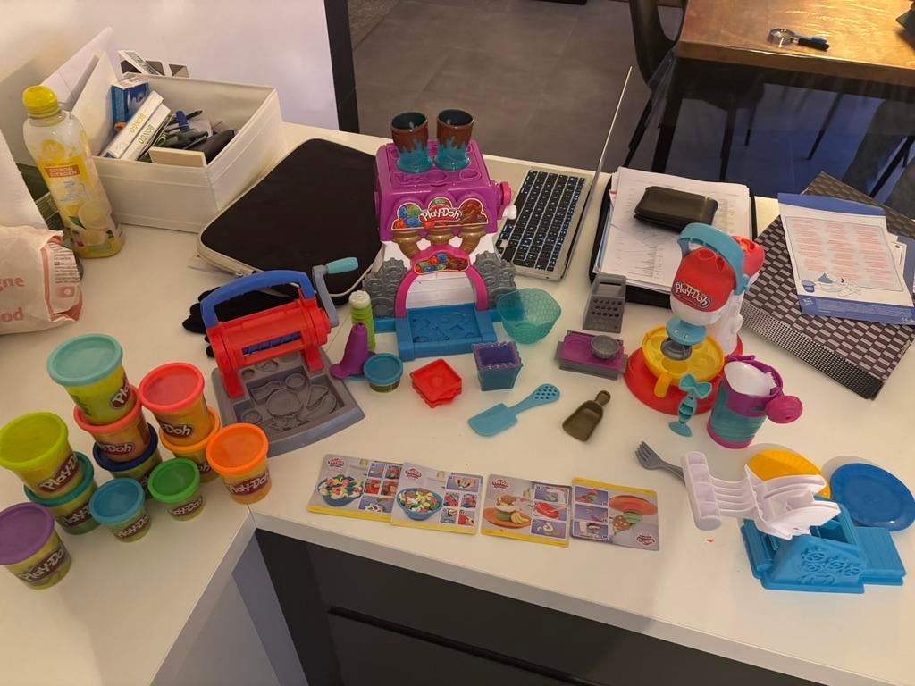 Plasticine grote set, Kinderen en Baby's, Speelgoed | Educatief en Creatief, Ophalen, Zo goed als nieuw