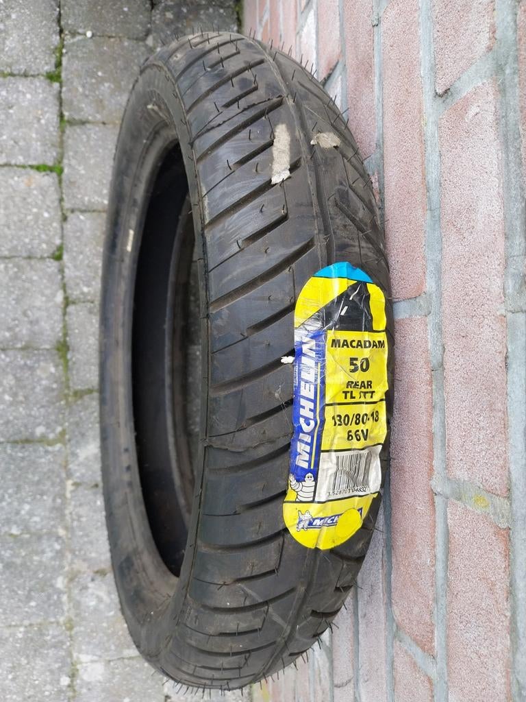 Michelin Macadam 50 130/80-18 66V, Motoren, Ophalen of Verzenden, Nieuw