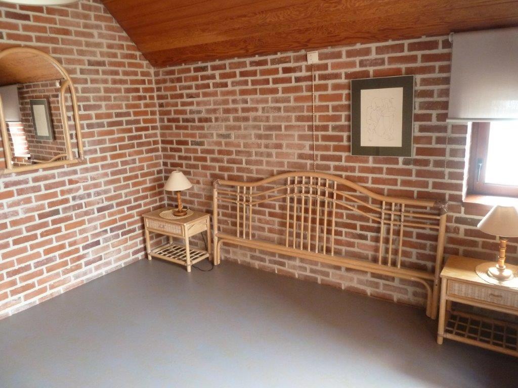 Rugsteun voor bed en nachtkastjes, Enlèvement, Comme neuf