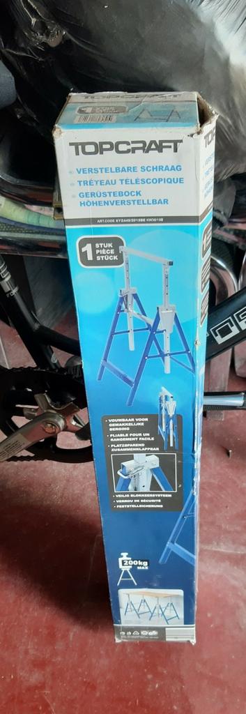 2 nieuwe metalen schragen..nog in verpakking, Ophalen, Nieuw