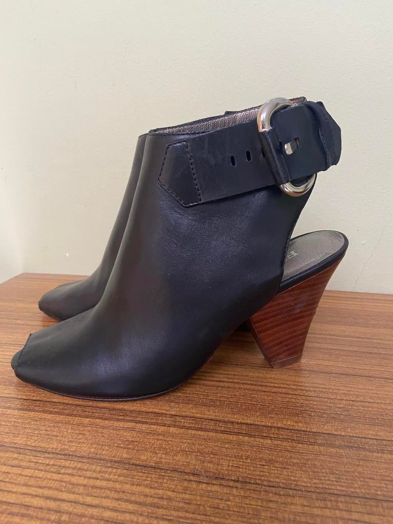 Frida kaasjes zwart leer maat 37 - nieuw, Kleding | Dames, Schoenen, Frida, Zwart, Lage of Enkellaarzen, Nieuw