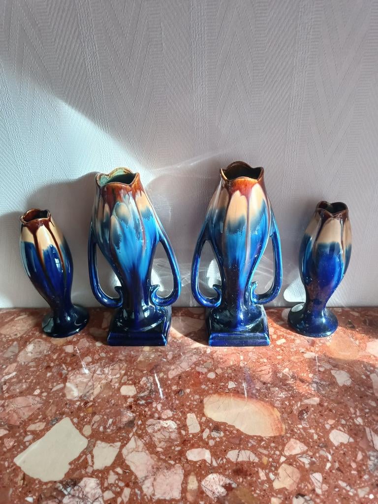 4 vases Thulin Belgium No. 30 (2 x 30 cm, 2 x 22 cm), bon ét, Enlèvement