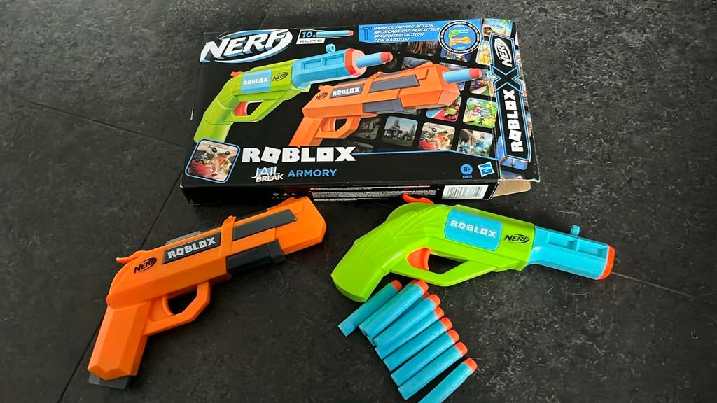 2 fusils Nerf Roblox Jailbreak armory., Ophalen of Verzenden, Zo goed als nieuw