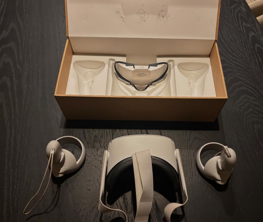 Oculus quest 2 (128gb), Games en Spelcomputers, Ophalen, Gebruikt, VR-bril, Overige platformen