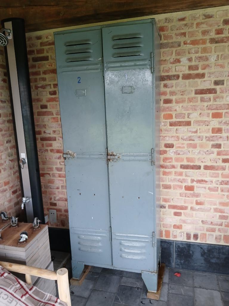Zware ijzeren fabriekswerkkast, Huis en Inrichting, Kasten | Lockerkasten, Ophalen, Gebruikt