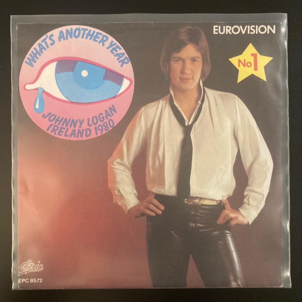 7" Johnny Logan - What's Another Year (EPIC 1980) VG+, Single, Utilisé, Pop, 7 pouces