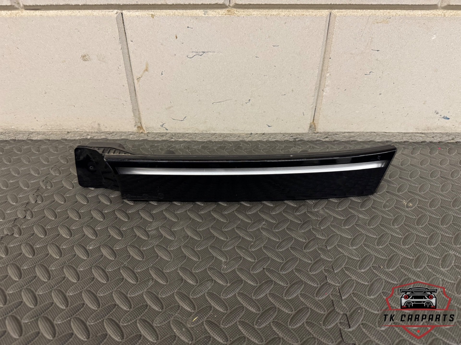 Volkswagen Id4 / id5 led drl grille 11a941653, Auto-onderdelen, Volkswagen, Volkswagen AG, Nieuw, Vw@volkswagen.de