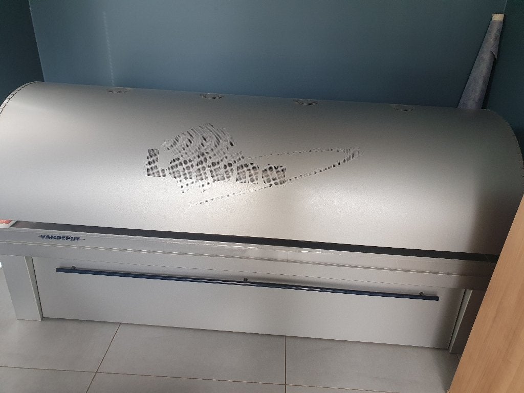 Lit de bronzage professionnel, Enlèvement, Utilisé, 15 lampes ou plus