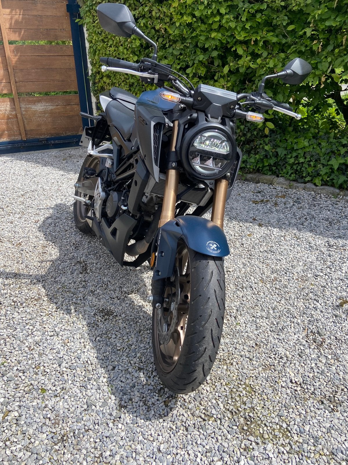 Honda cb125r 5900 km 2024 nickel garantie 2029, Motoren, Particulier