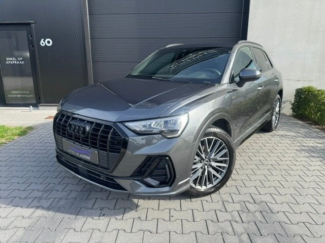 Audi Q3 / 35 TFSI / S-Tronic/ S-Line Int. + Ext., Auto's, Dealer onderhouden, 1498 cc, 4 cilinders, Leder