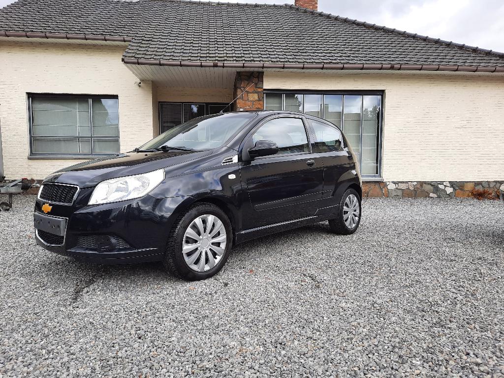 Chevrolet Aveo 1.2i met Garantie, Autos, Chevrolet, Vitres électriques, Achat, Aveo, Entreprise