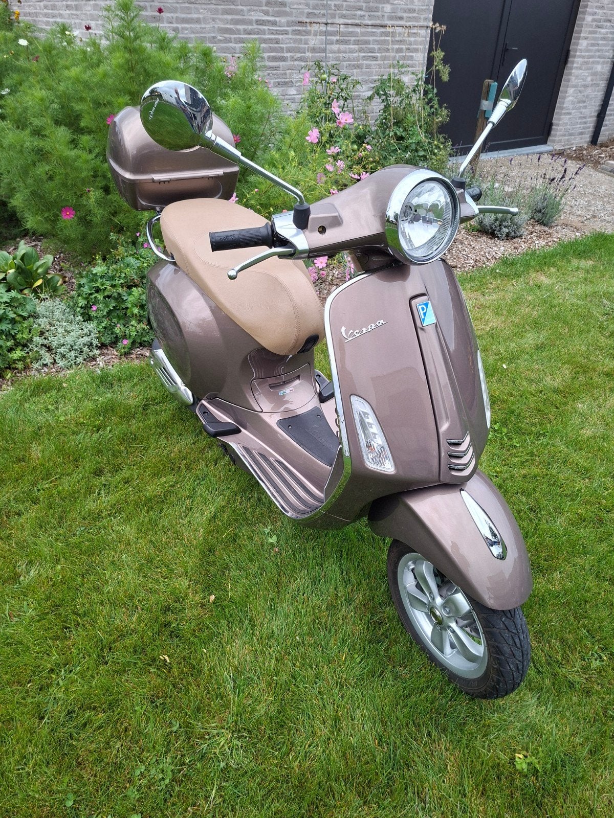 Vespa Primavera 125cc, Fietsen en Brommers, Ophalen