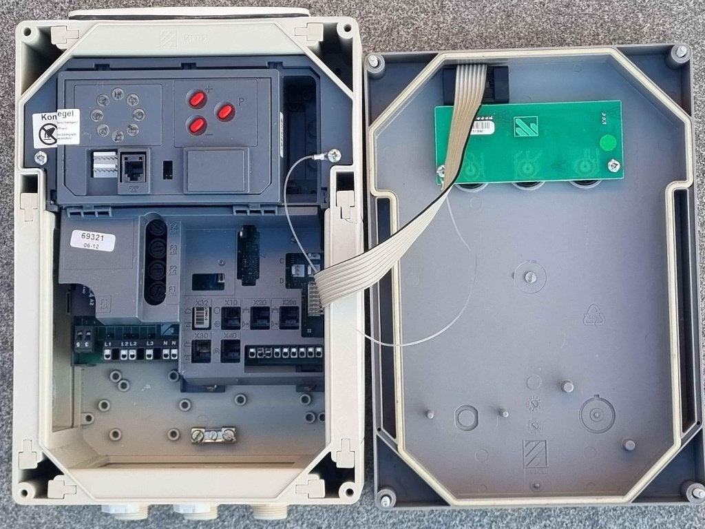 Sektionale poort sturing 3-fasig, Ophalen, Gebruikt, Overige materialen, Overige typen