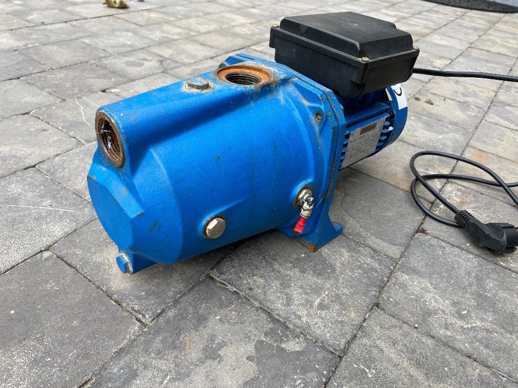 TALLAS X80/20 Beregeningspomp met bedieningskast, Ophalen, Gebruikt, Elektrisch, Beregeningspomp
