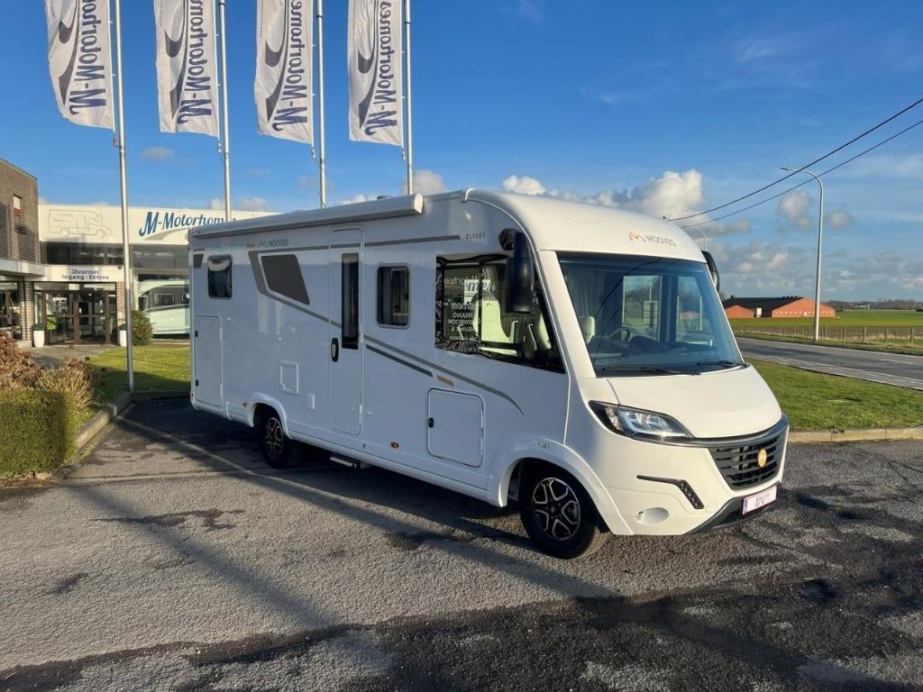 Mooveo INT-72EBF (Pilote) | Full Option! Modèle 2026, Caravanes & Camping, Jusqu'à 4, Marchepied électrique, Entreprise, Fiat