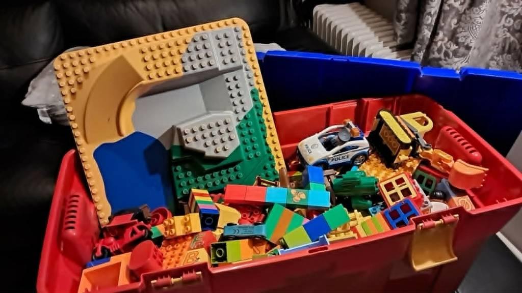 duplo grote speelgoedbak boordevol 10kg, Ophalen, Duplo