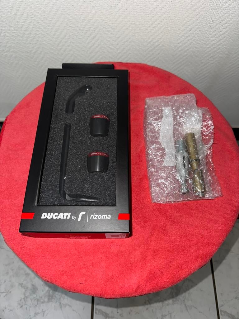 Ducati Performance / Rizoma brake lever protection, Ophalen of Verzenden, Gebruikt