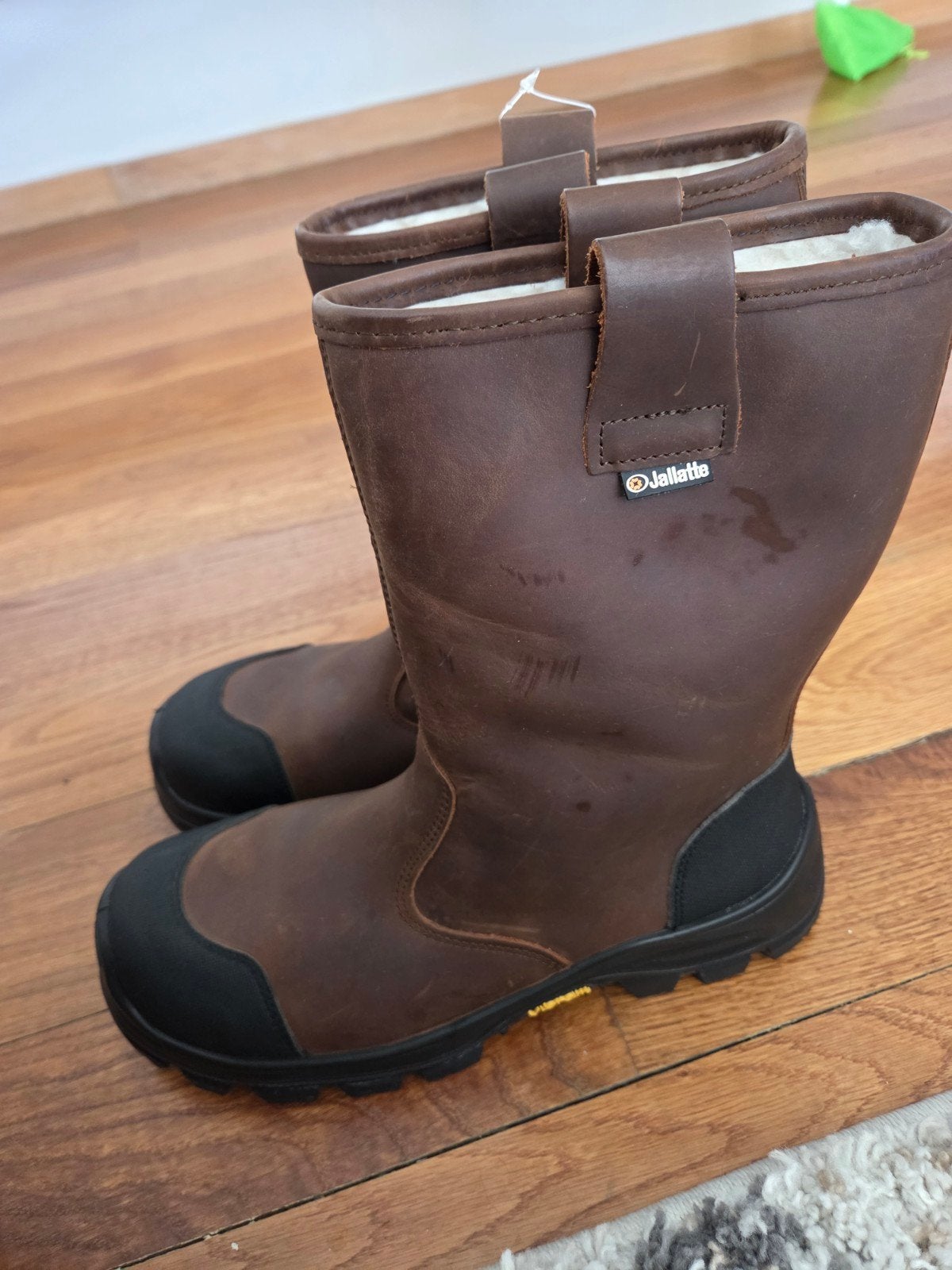 Chaussures de sécurité Jallatte. S3. Taille 43 jamais portée, Vêtements | Hommes, Enlèvement ou Envoi, Neuf
