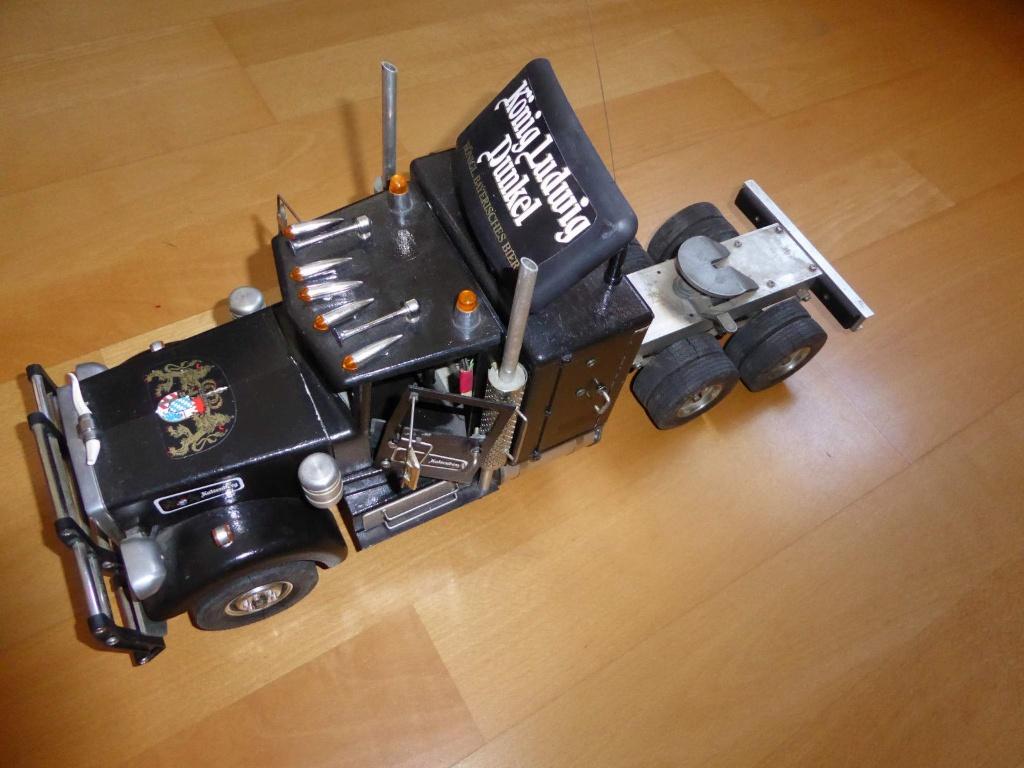 Zwarte Wedico Peterbilt truck, Enlèvement ou Envoi, Voiture on road, Échelle 1:16, Utilisé