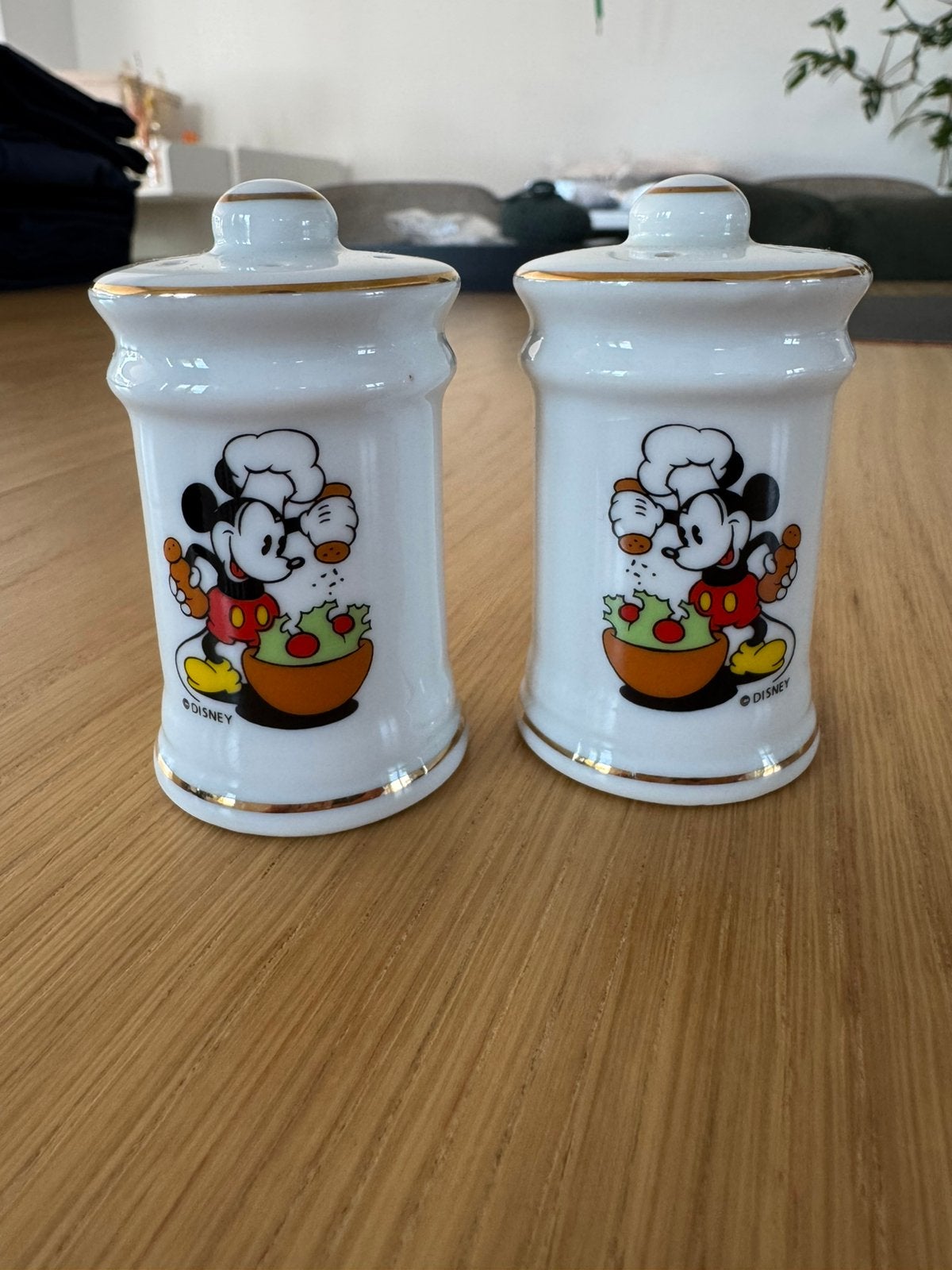 Peper- en zoutvatje Disney, Enlèvement ou Envoi
