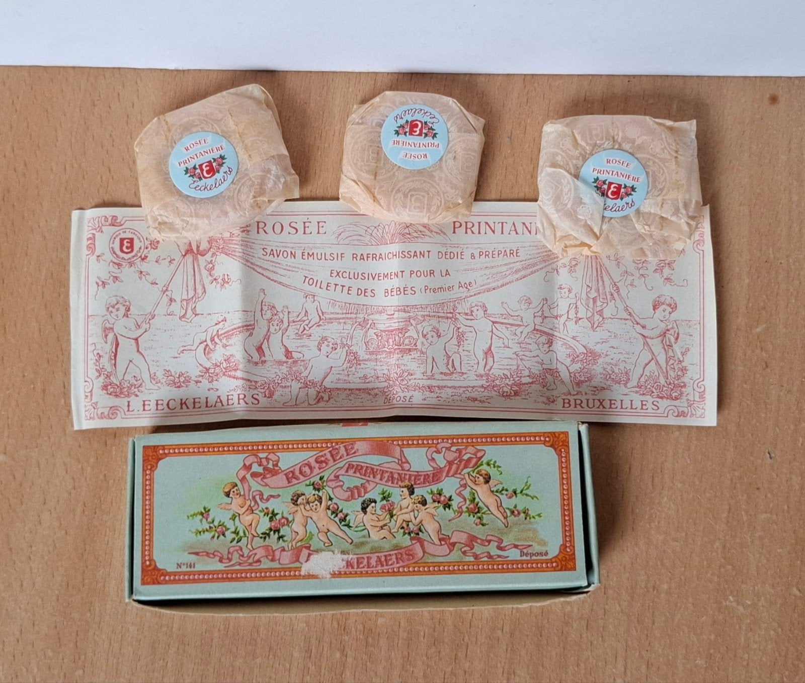 Oude verpakking kinderzeep L. Eeckelaers. Incl. zeepjes, Verzamelen, Ophalen of Verzenden, Verpakking