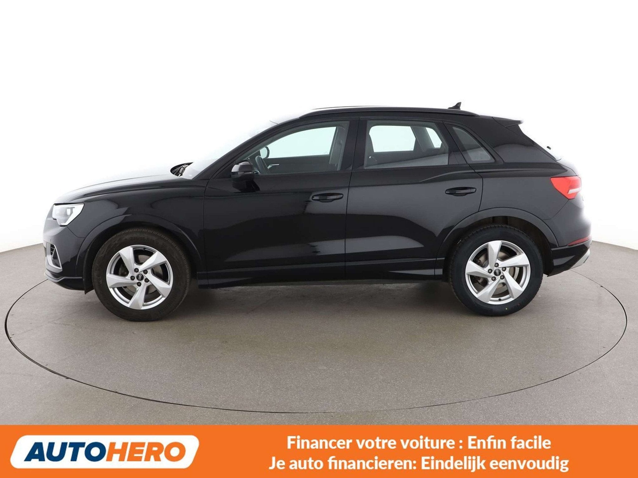 Audi Q3 35 TFSI Mild-Hybrid Advanced (bj 2021, automaat), Auto's, Lichtsensor, 149 g/km, Zwart, Leder