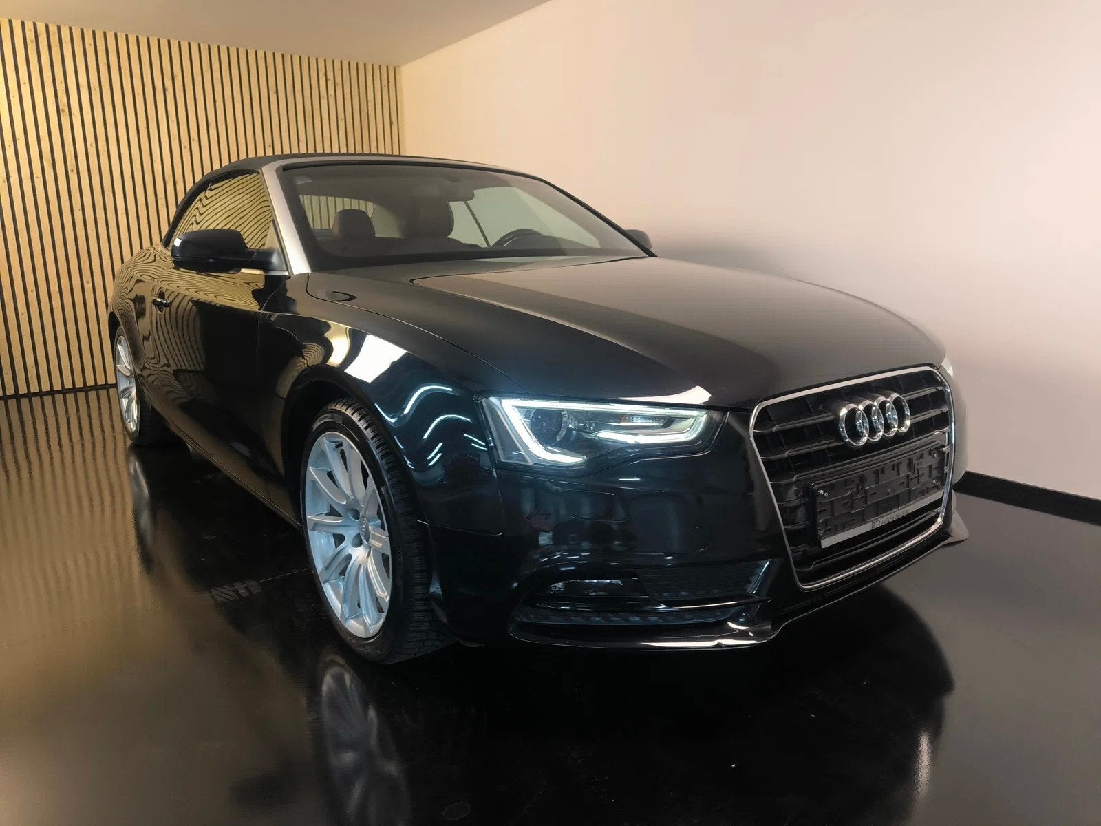 Audi A5 Cabriolet 3TDI V6 (automatique), Autos, Cuir, Euro 5, Entreprise, Cabriolet