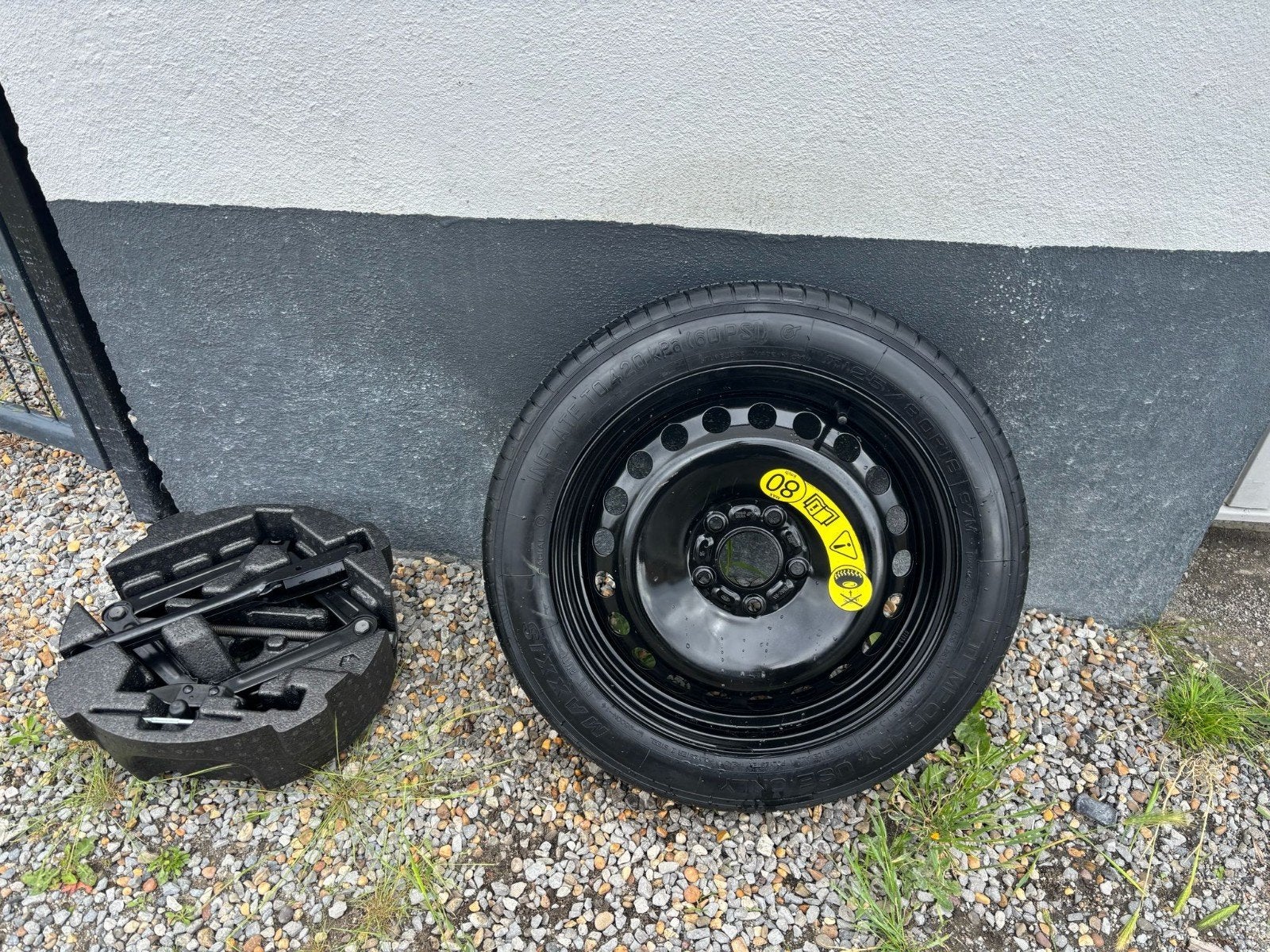 Roue de secours Ford (125/80R16 97M) galette neuf, Autos : Pièces & Accessoires, Enlèvement, Neuf, Ford