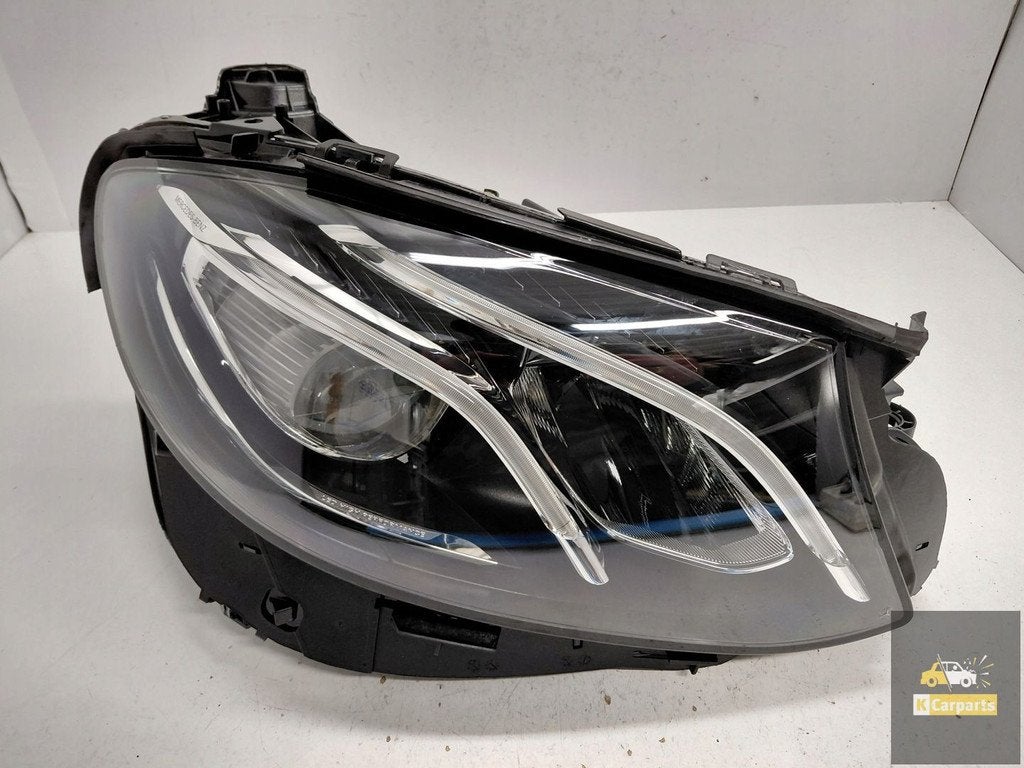 A2139067806, Phare droit haute performance Full LED pour Mer, Mercedes-Benz AG, Mercedes-Benz, Utilisé, Mercedesstrasse 120
70372  Stuttgart, DE