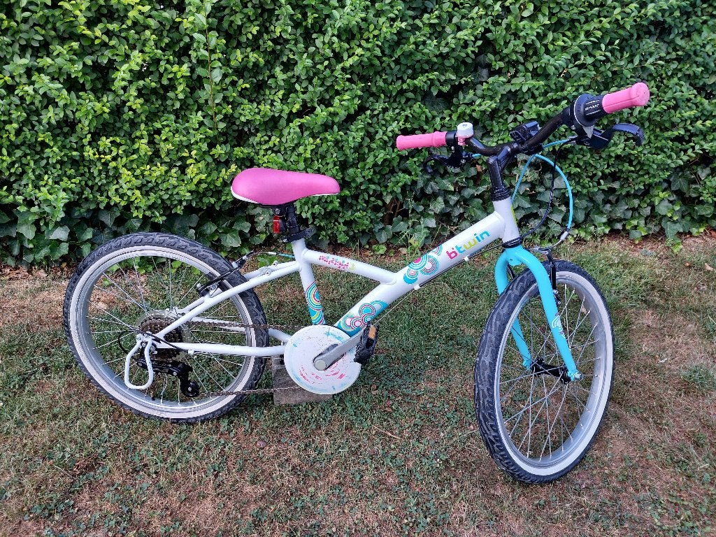 Vélo Filles 20, Vélos & Vélomoteurs, Vélos | Filles, Frein sur jante, Frein à main, Comme neuf, BTwin Décathlon