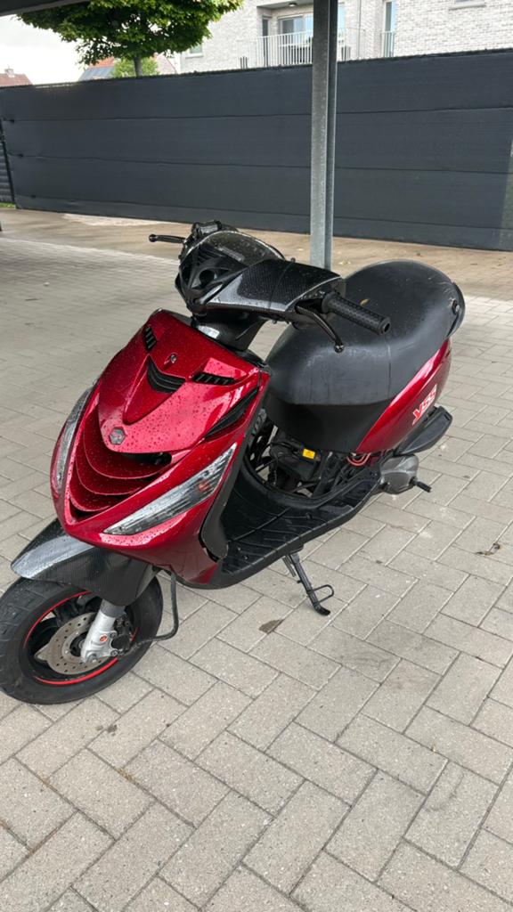 Piaggio Zip 150CC A Klasse, Fietsen en Brommers, Scooters | Piaggio, Zo goed als nieuw, Zip, Klasse A (25 km/u), Tweetakt, Ophalen