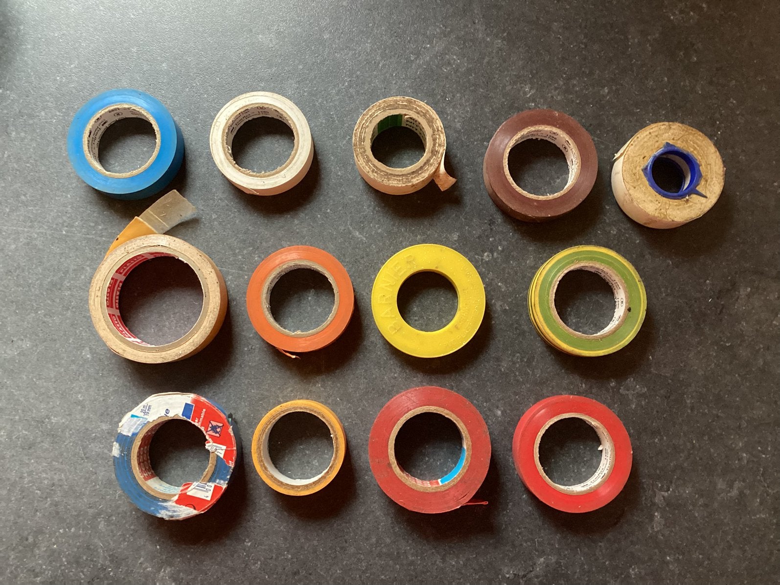 Tape voor kabels, Ophalen