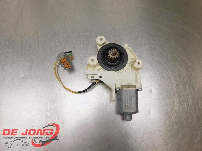 Moteur de vitre portière d'un Ford Focus, Autos : Pièces & Accessoires, -, 3 mois de garantie, -, -