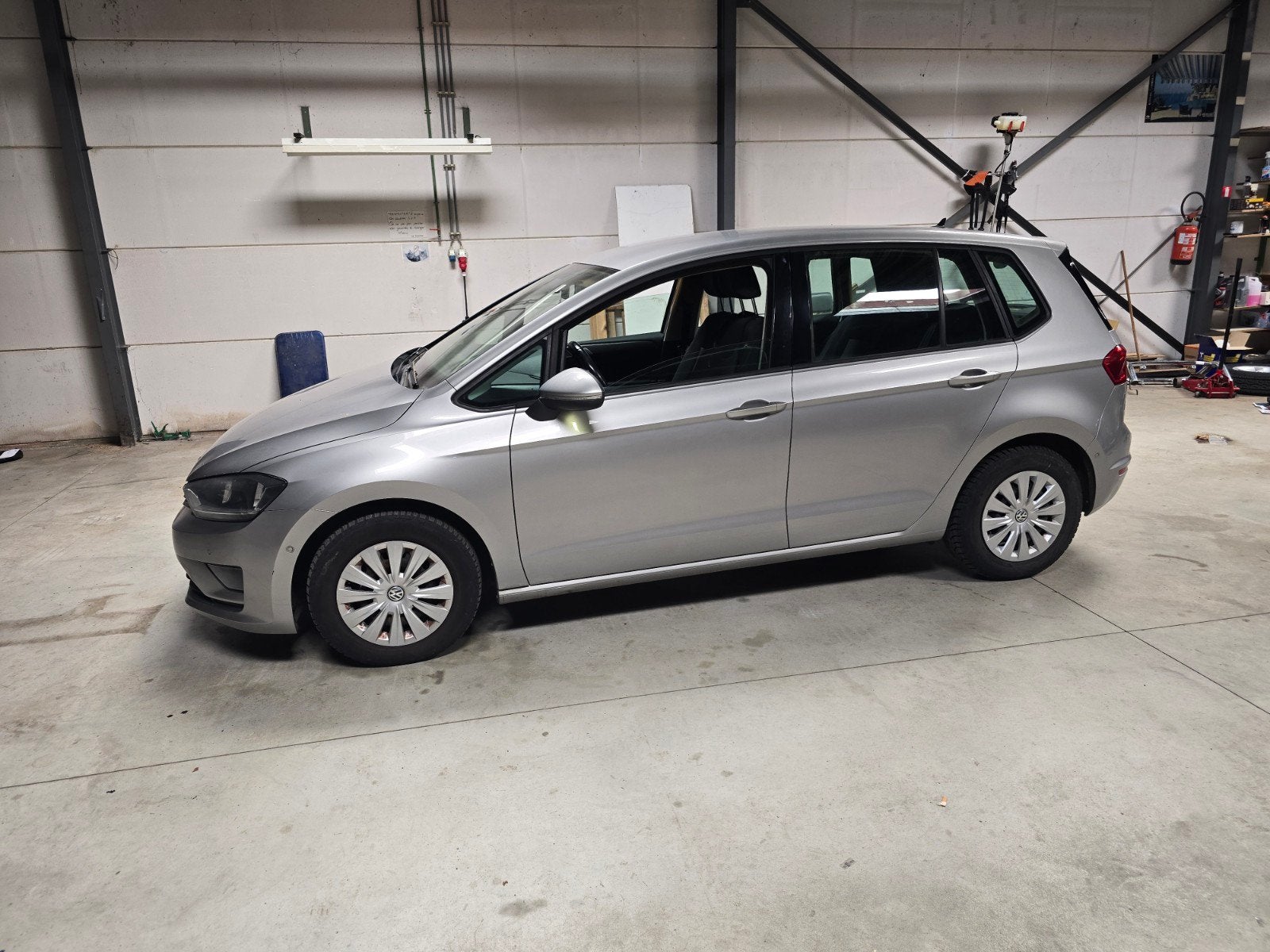 volkswagen golf 7 sportvan  1.6 tdi de 2016, Autos, Volkswagen, Argent ou Gris, Achat, Euro 6, Entreprise