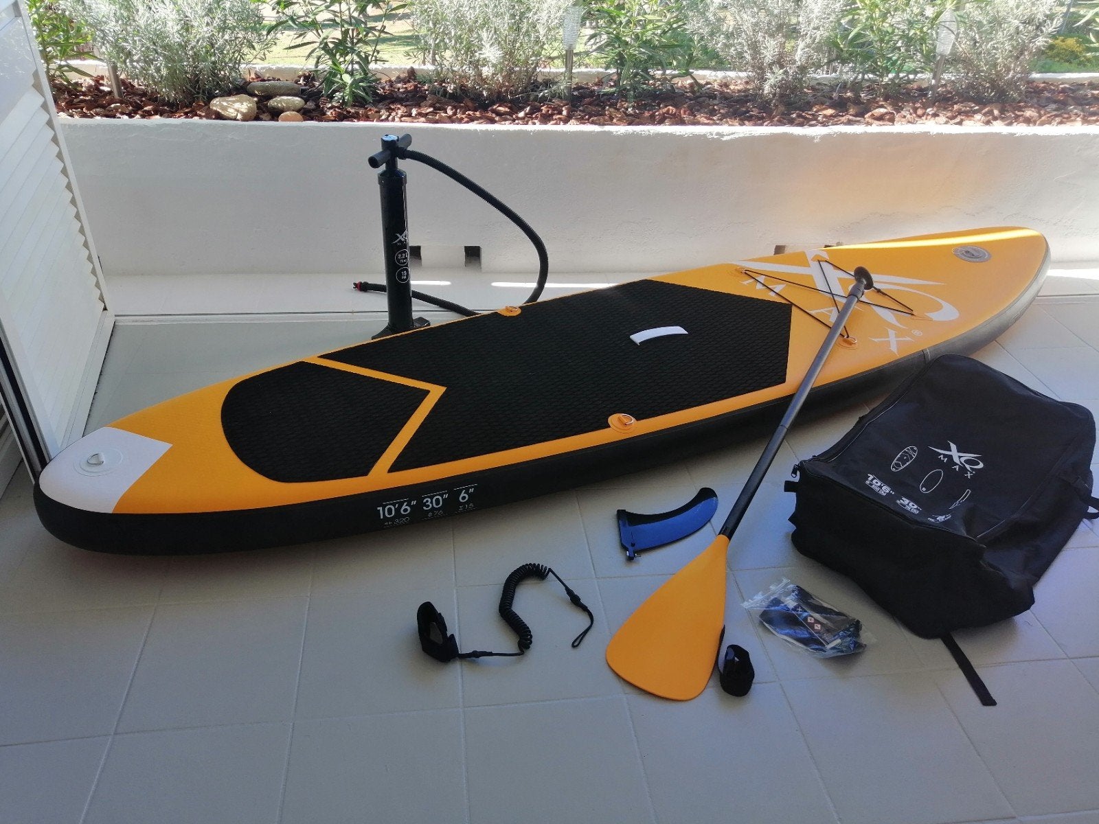 Planche de padel Tropic MAX avec tous ses accessoires. Neuve, Enlèvement ou Envoi