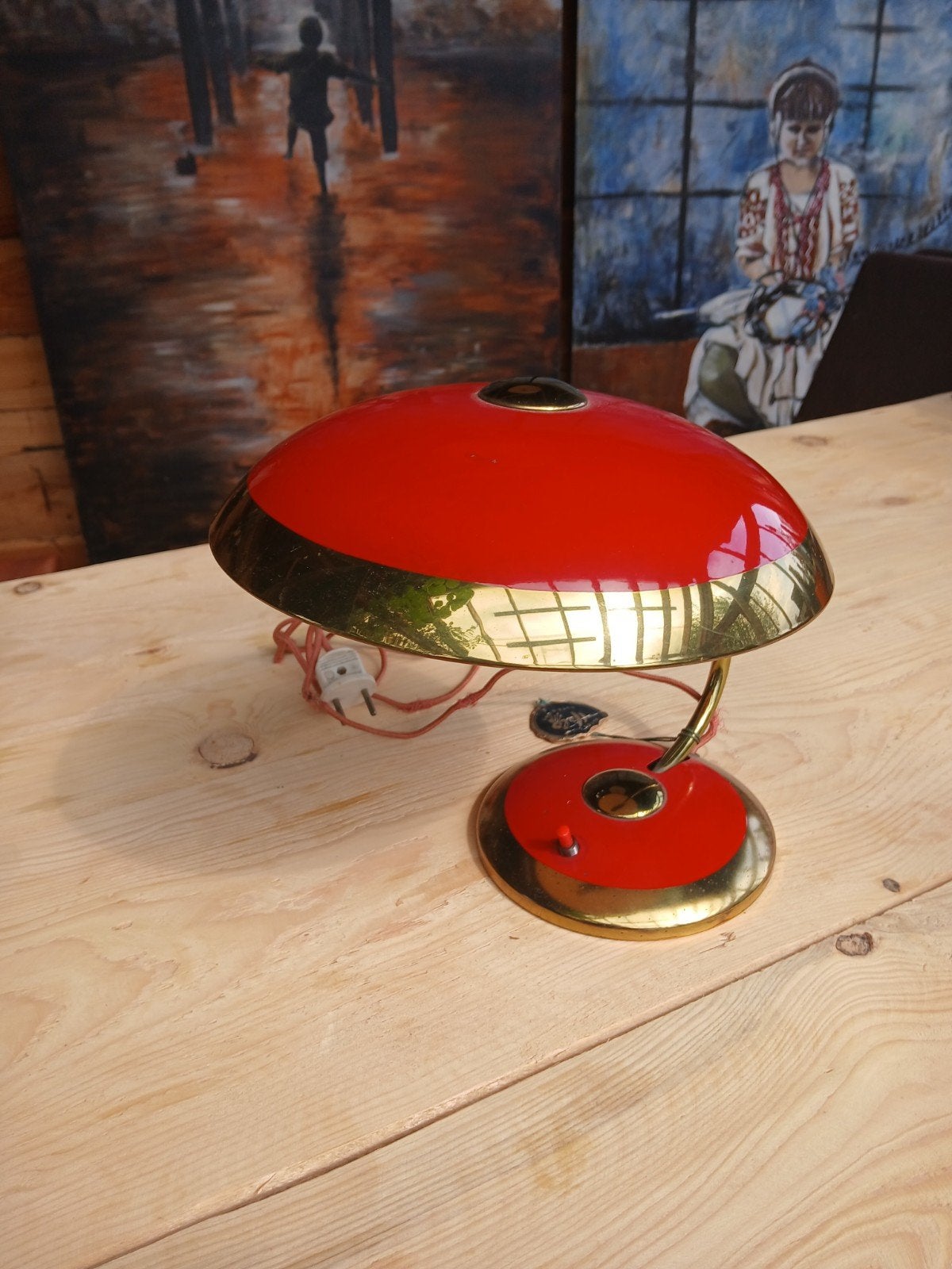 jaren 50, Bauhaus stijl, 25 cm hoog, grote schotel 25 cm dia, Antiek en Kunst, Antiek | Verlichting, Ophalen